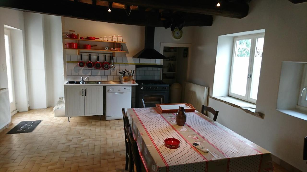 Le Mas Des Sorcieres - Maison D'Hotes Valréas Kültér fotó
